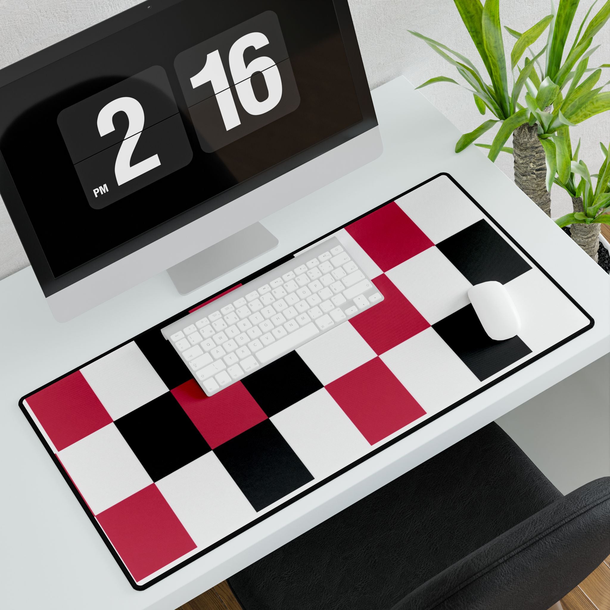 Checkerboard Red & Black Desk Mat — Large Gaming/Office Mouse Pad